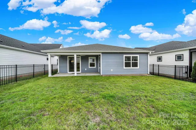 $2,899 | 905 Black Beard Drive, Denver, NC 28037