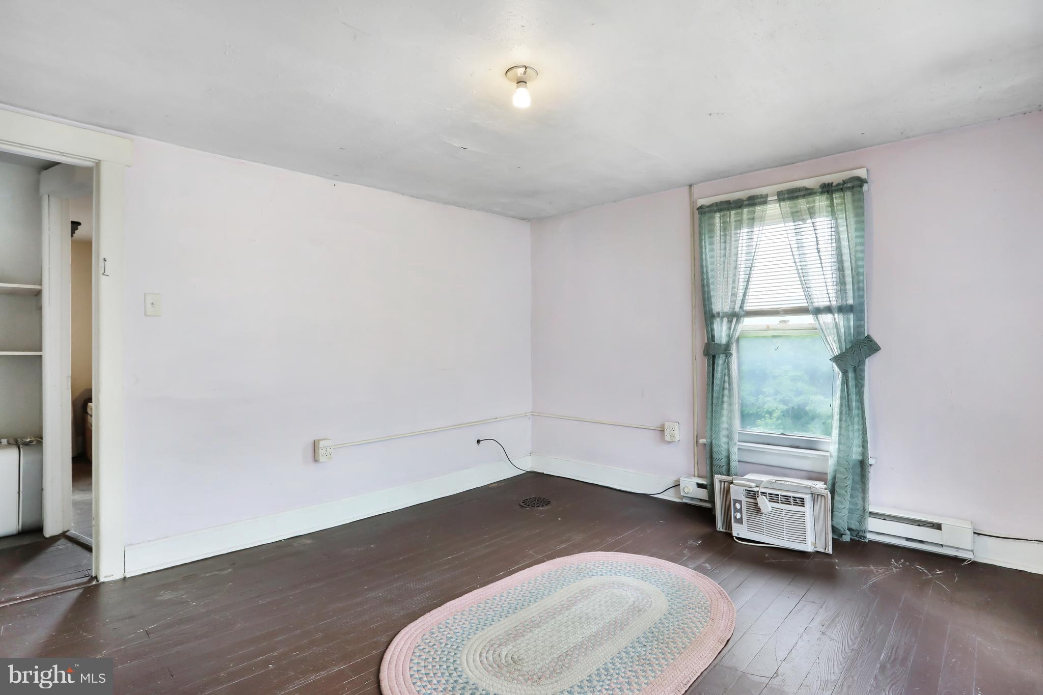 15621 Clear Spring Road Williamsport, MD 21795 - Photo 23 of 30 Bedroom 3