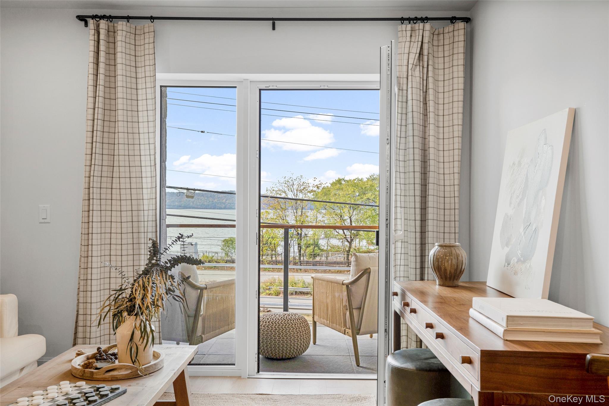 25 South Riverside Avenue, Unit 108 Croton-on-Hudson, NY 10520 - Photo 13 of 27 Perfect for entertaining or unwinding in style