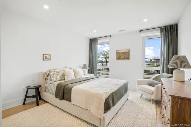 $1,050,000 | 25 South Riverside Avenue, Unit 108, Croton-on-Hudson, NY 10520