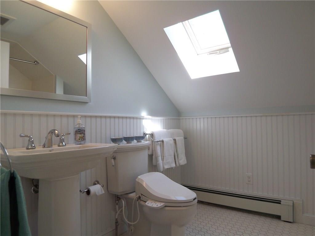 57 Ogunquit Road York, ME 03902 - Photo 22 of 27 Photo
