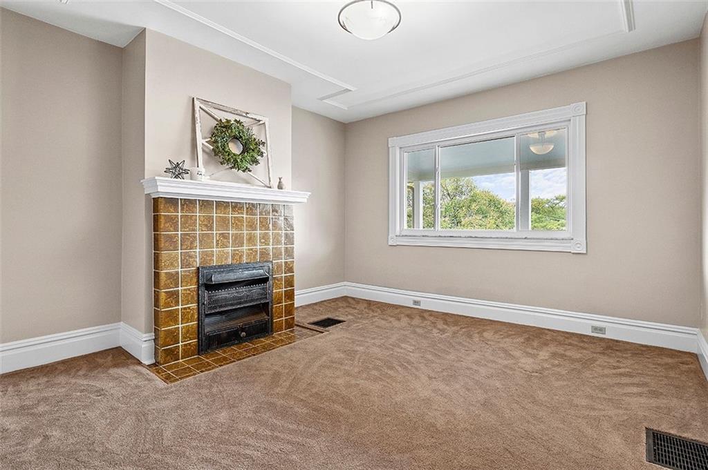 416 Ridge Avenue Carnegie, PA 15106 - Photo 7 of 25 Gallery Image 7