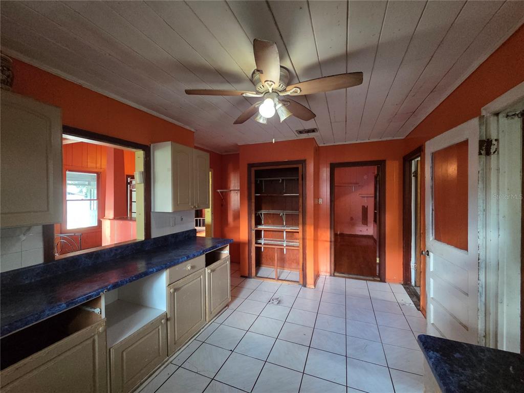 113 West Strickland Street Plant City, FL 33563 - Photo 14 of 29 Gallery Image 14