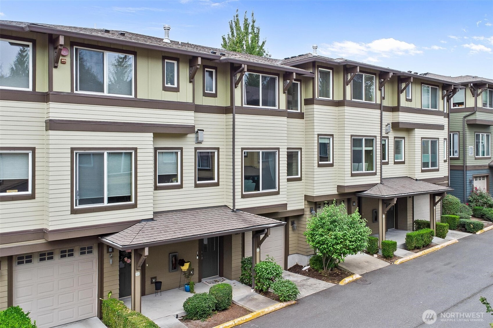 2115 201st Place Southeast, Unit L2 Bothell, WA 98012 - Photo 1 of 30