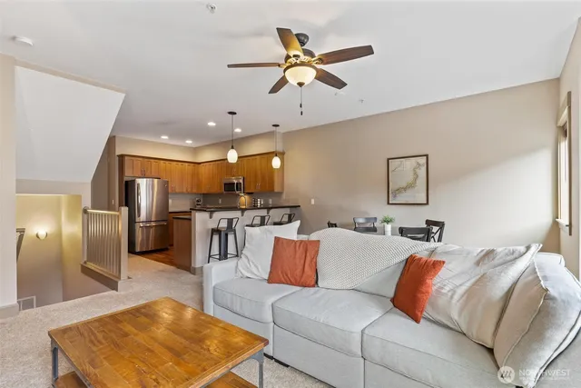 $699,950 | 2115 201st Place Southeast, Unit L2, Bothell, WA 98012