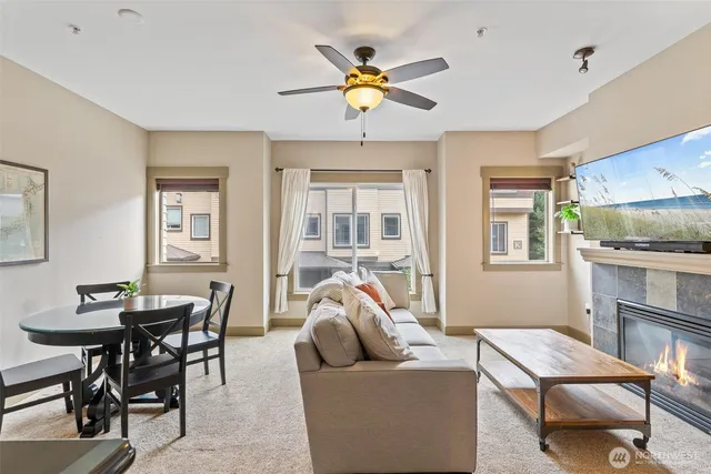 $678,900 | 2115 201st Place Southeast, Unit L2, Bothell, WA 98012