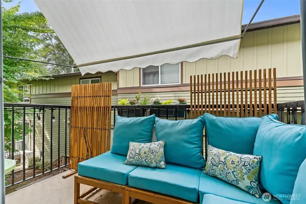 $673,900 | 2115 201st Place Southeast, Unit L2, Bothell, WA 98012