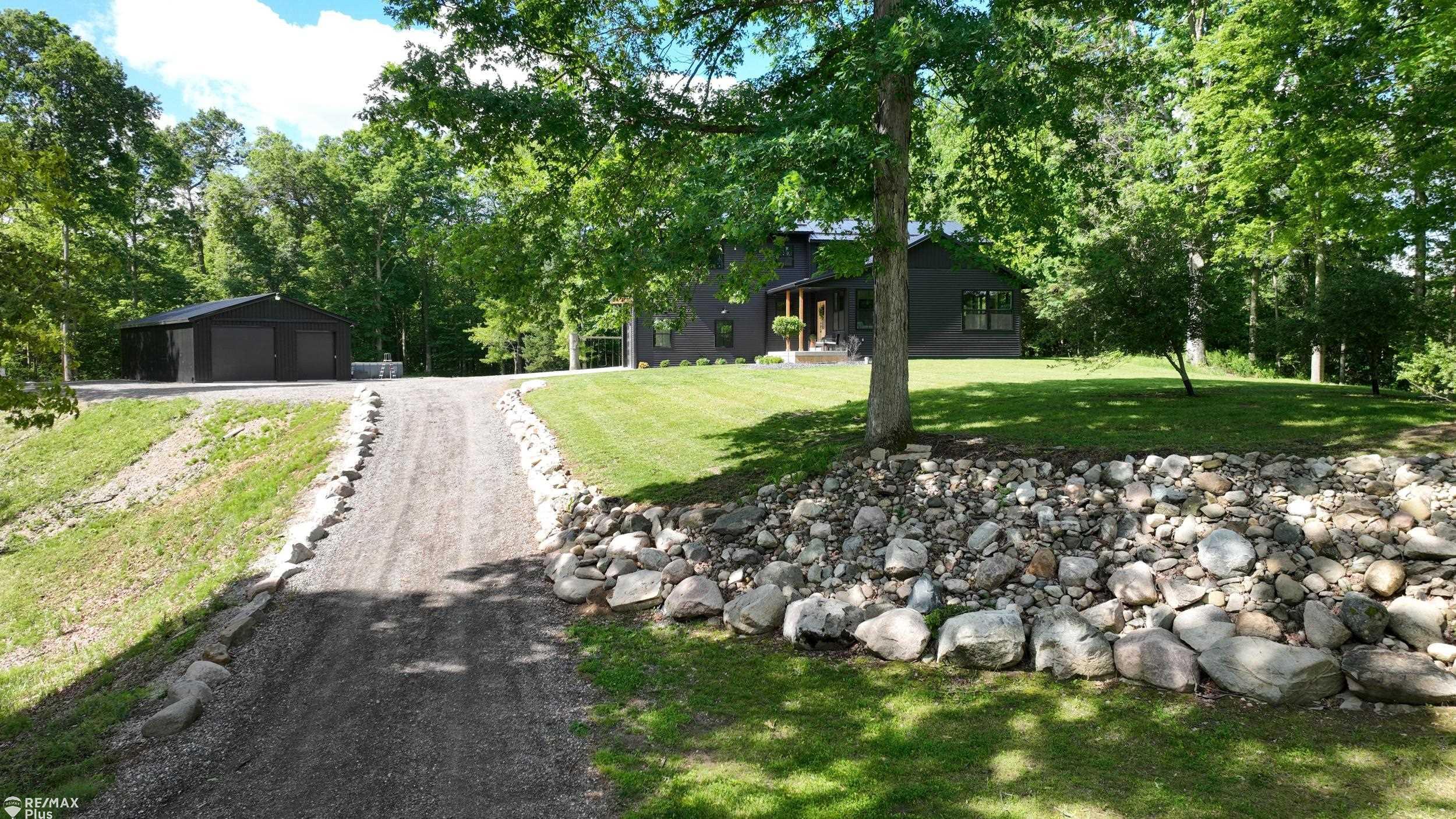 381 Miller Lake Road Columbiaville, MI 48421 - Photo 1 of 95