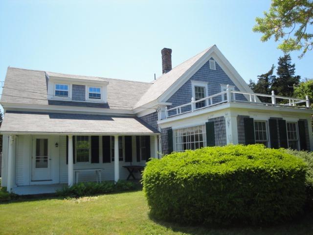 39 Champlain Road Orleans, MA 02653 - Photo 1 of 21 Primary Photo