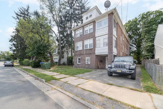 $2,200 | 42 Crosby Avenue, Edison, NJ 08817