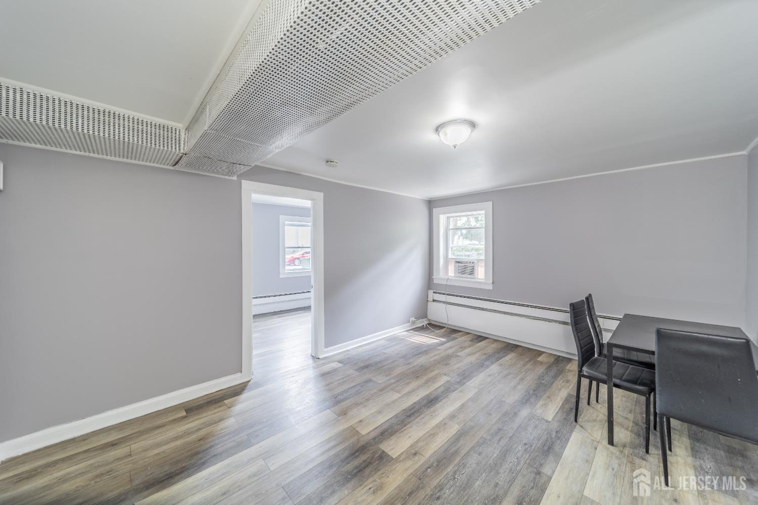 42 Crosby Avenue Edison, NJ 08817 - Photo 4 of 14