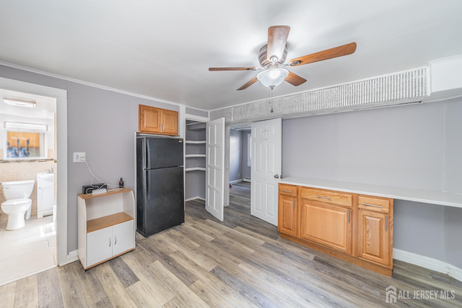 42 Crosby Avenue Edison, NJ 08817 - Photo 10 of 14