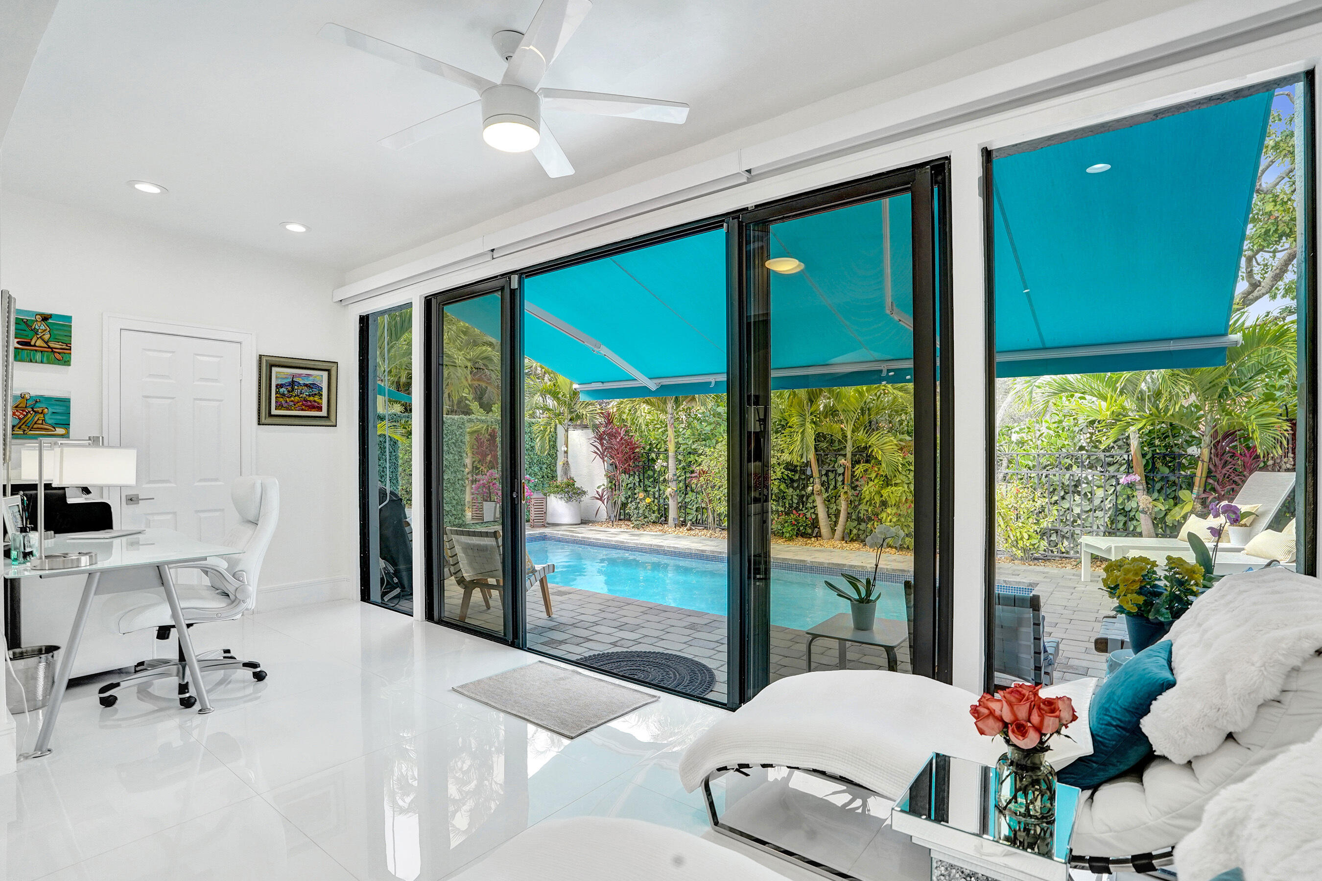 5851 Northwest 21st Avenue Boca Raton, FL 33496 - Photo 23 of 61 Office/Lounge