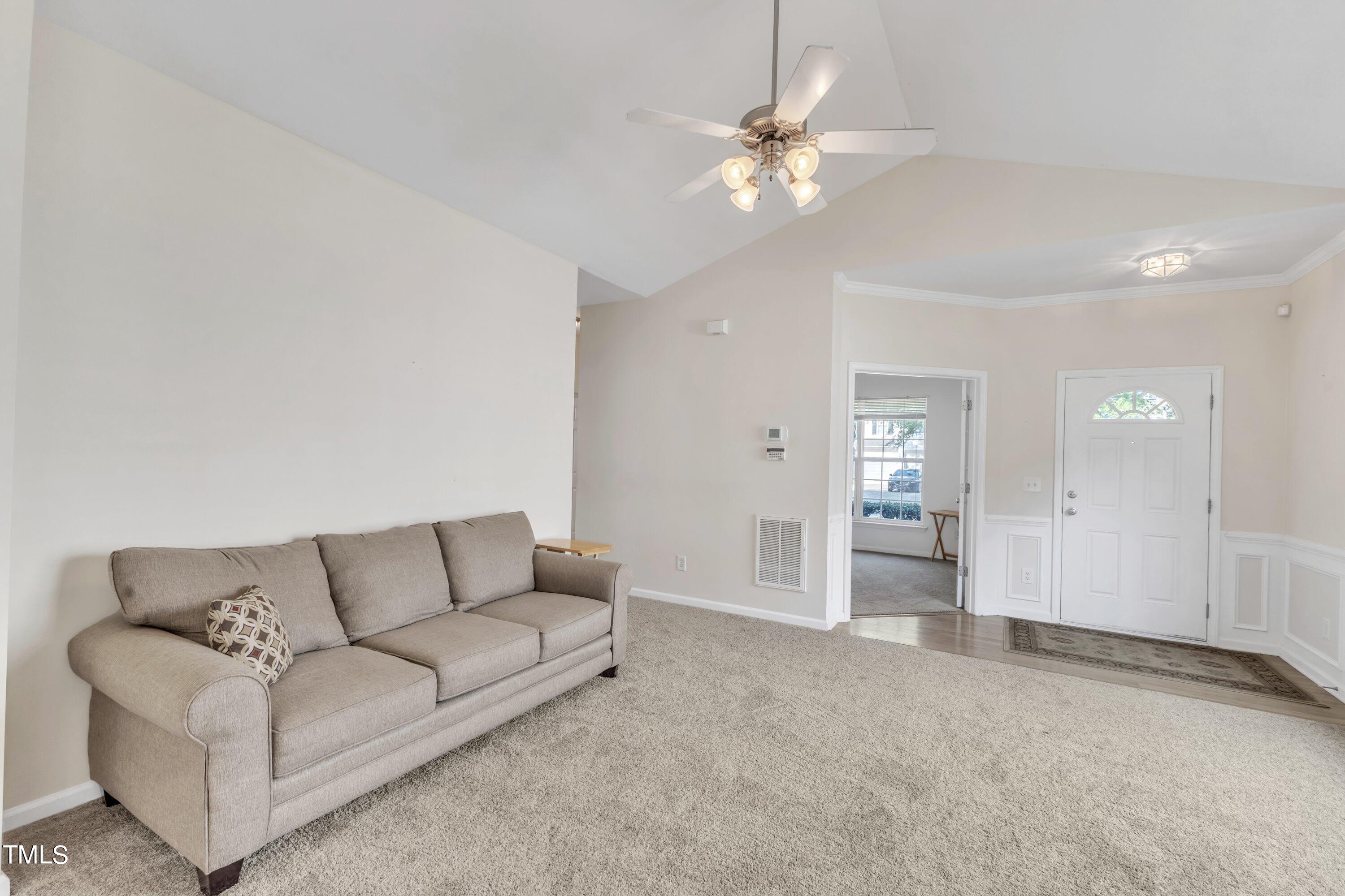 8210 Shadow Stone Court Raleigh, NC 27613 - Photo 10 of 44 13-8210 Shadow Stone-17