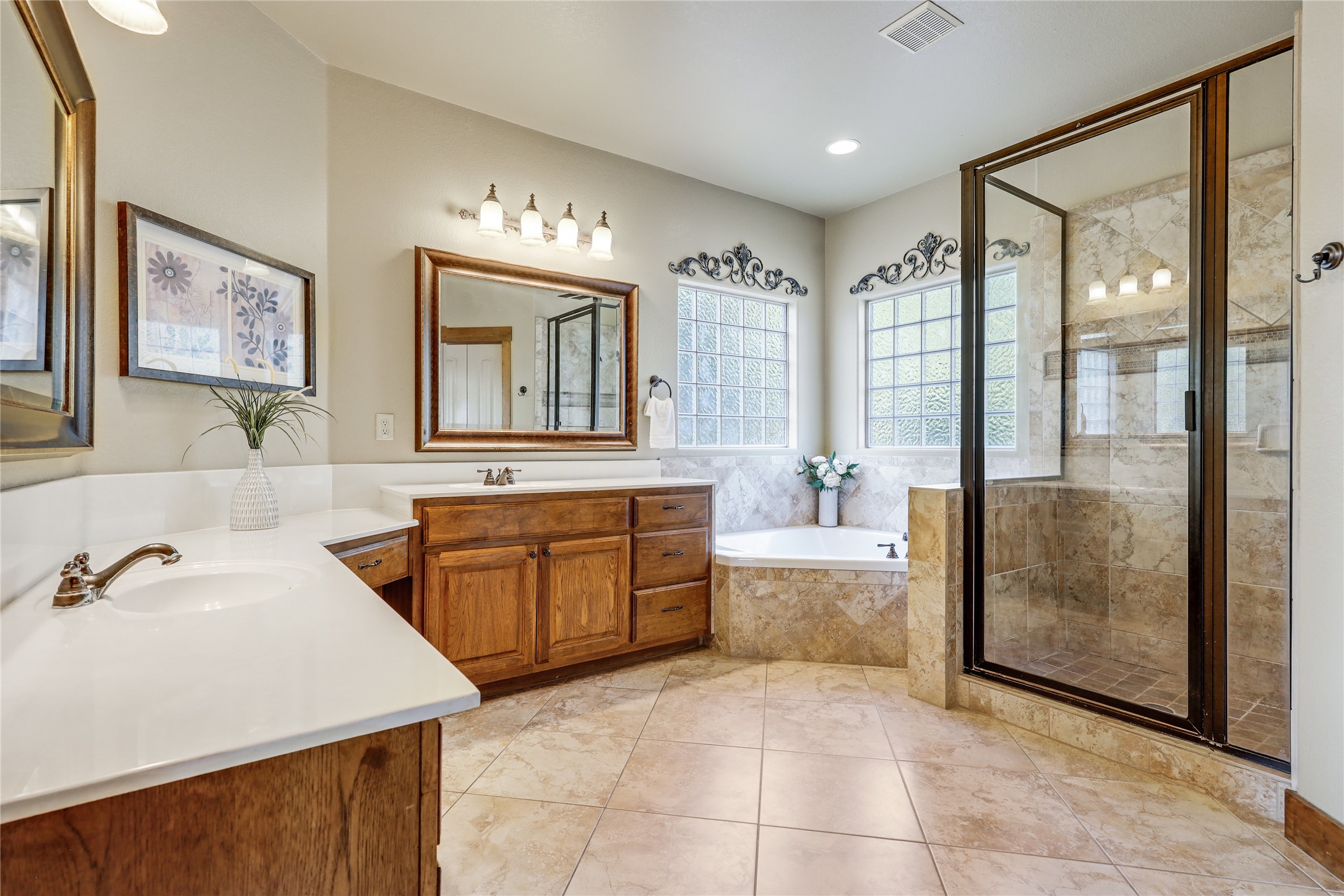 700 Augusta Circle Point Venture, TX 78645 - Photo 18 of 39