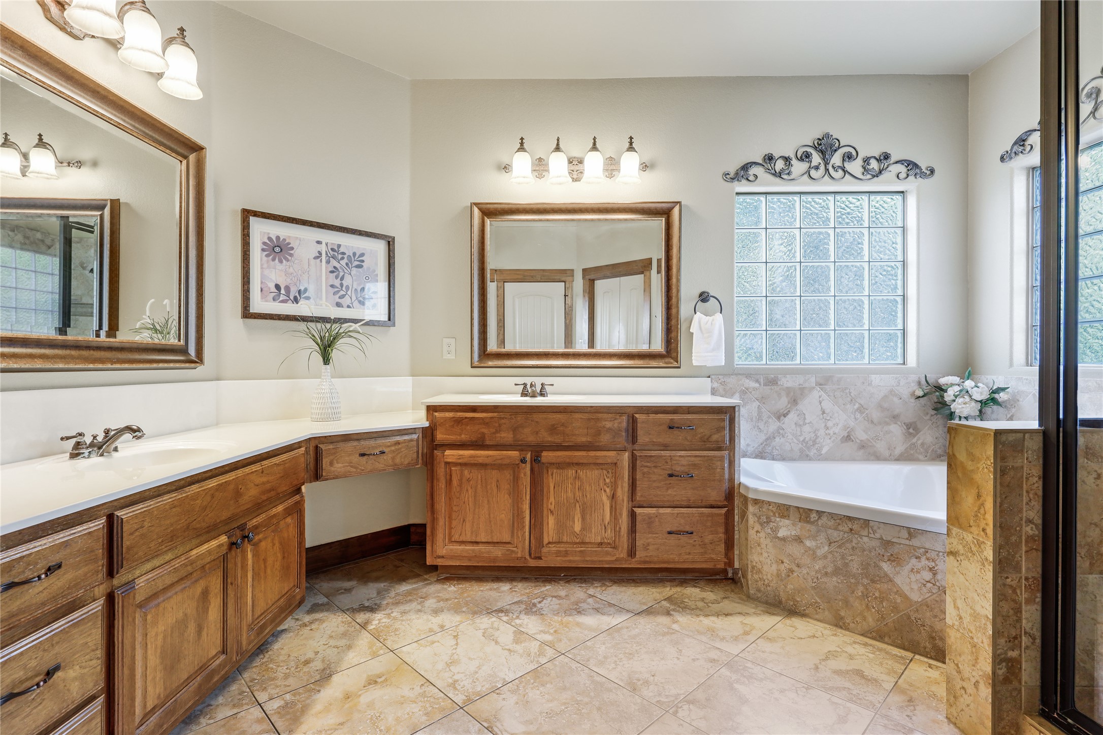 700 Augusta Circle Point Venture, TX 78645 - Photo 20 of 39