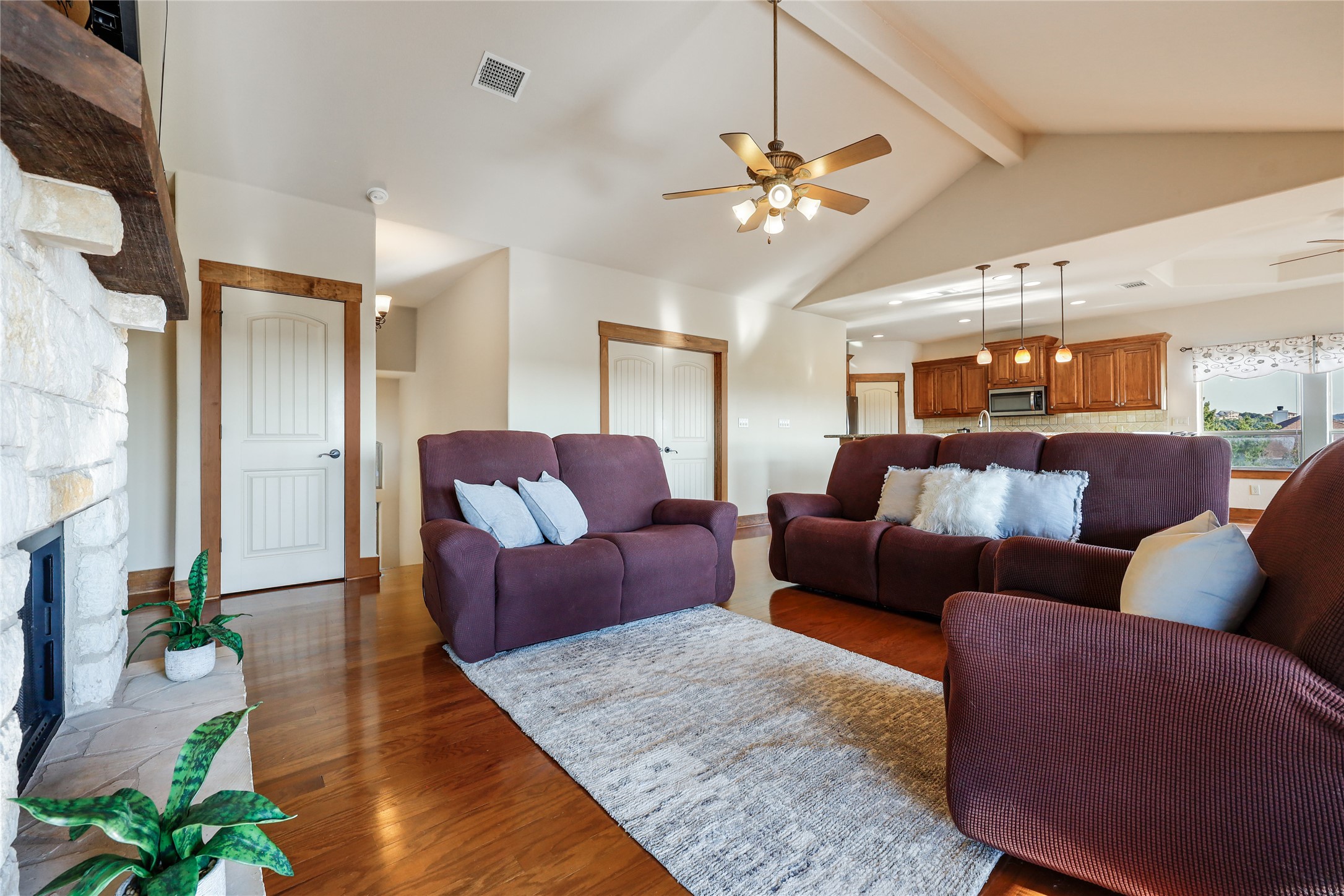 700 Augusta Circle Point Venture, TX 78645 - Photo 8 of 39