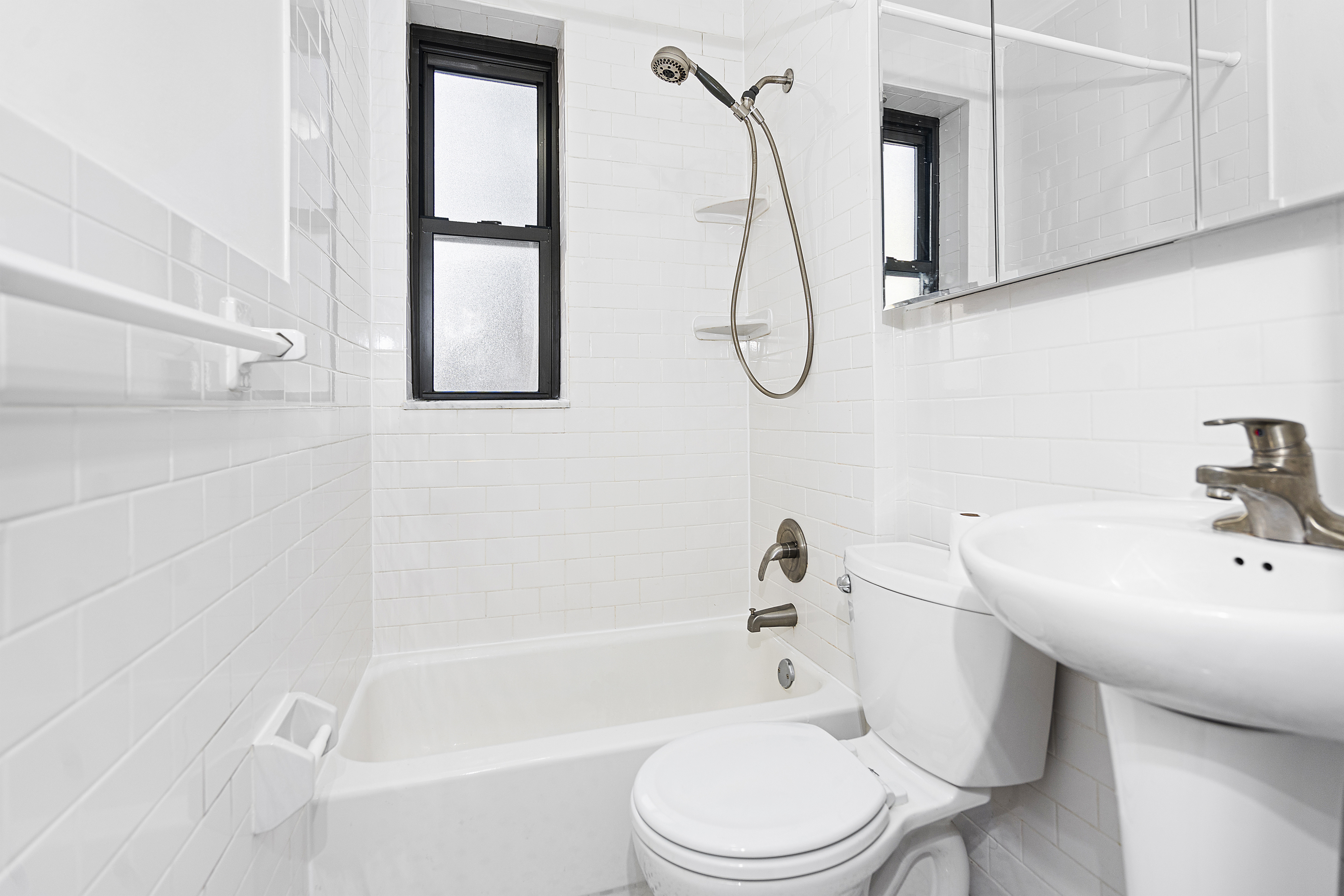 339 Bedford Avenue, Unit 10 Brooklyn, NY 11211 - Photo 4 of 7