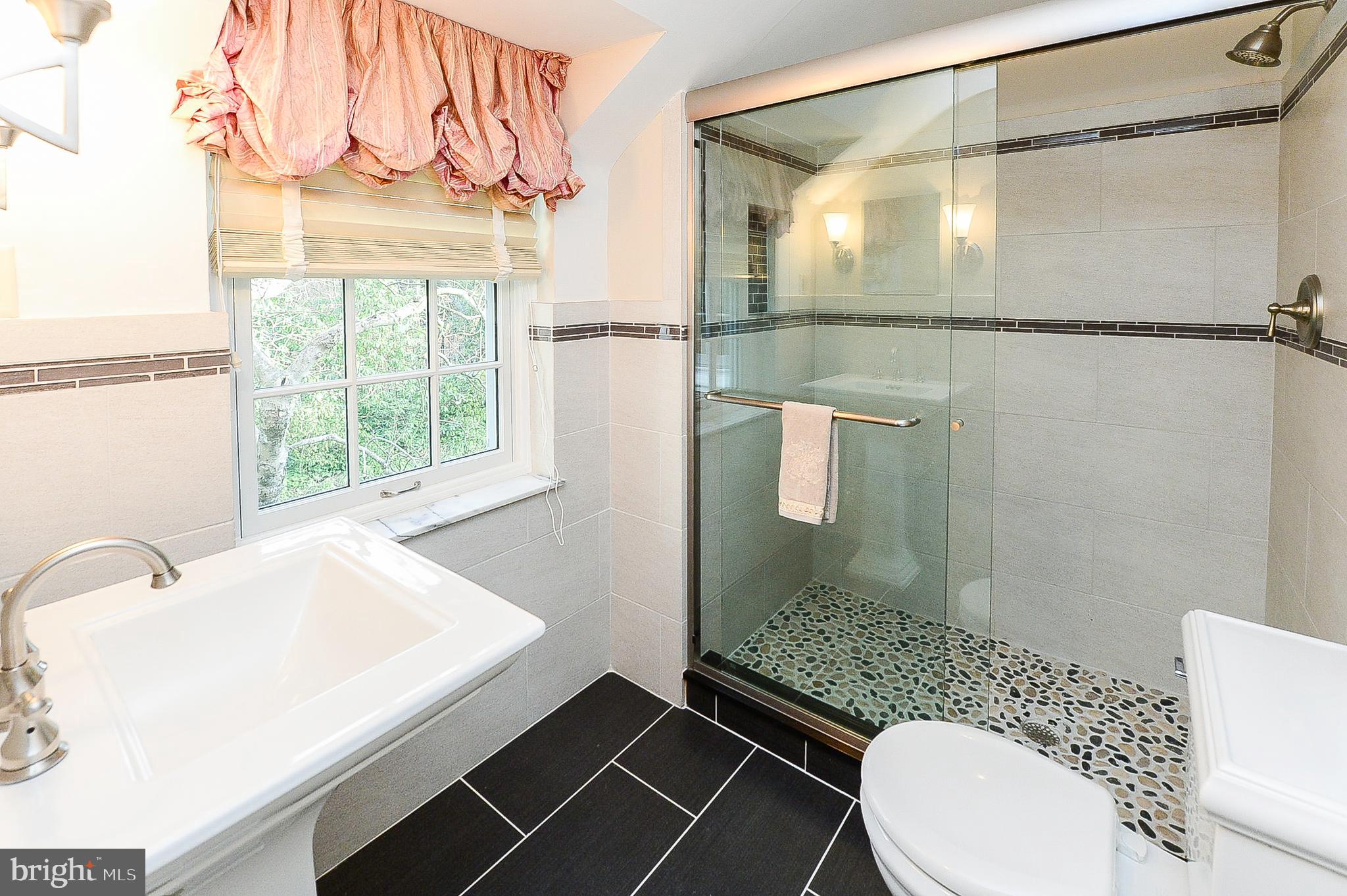 9501 Marstan Road Philadelphia, PA 19118 - Photo 24 of 46