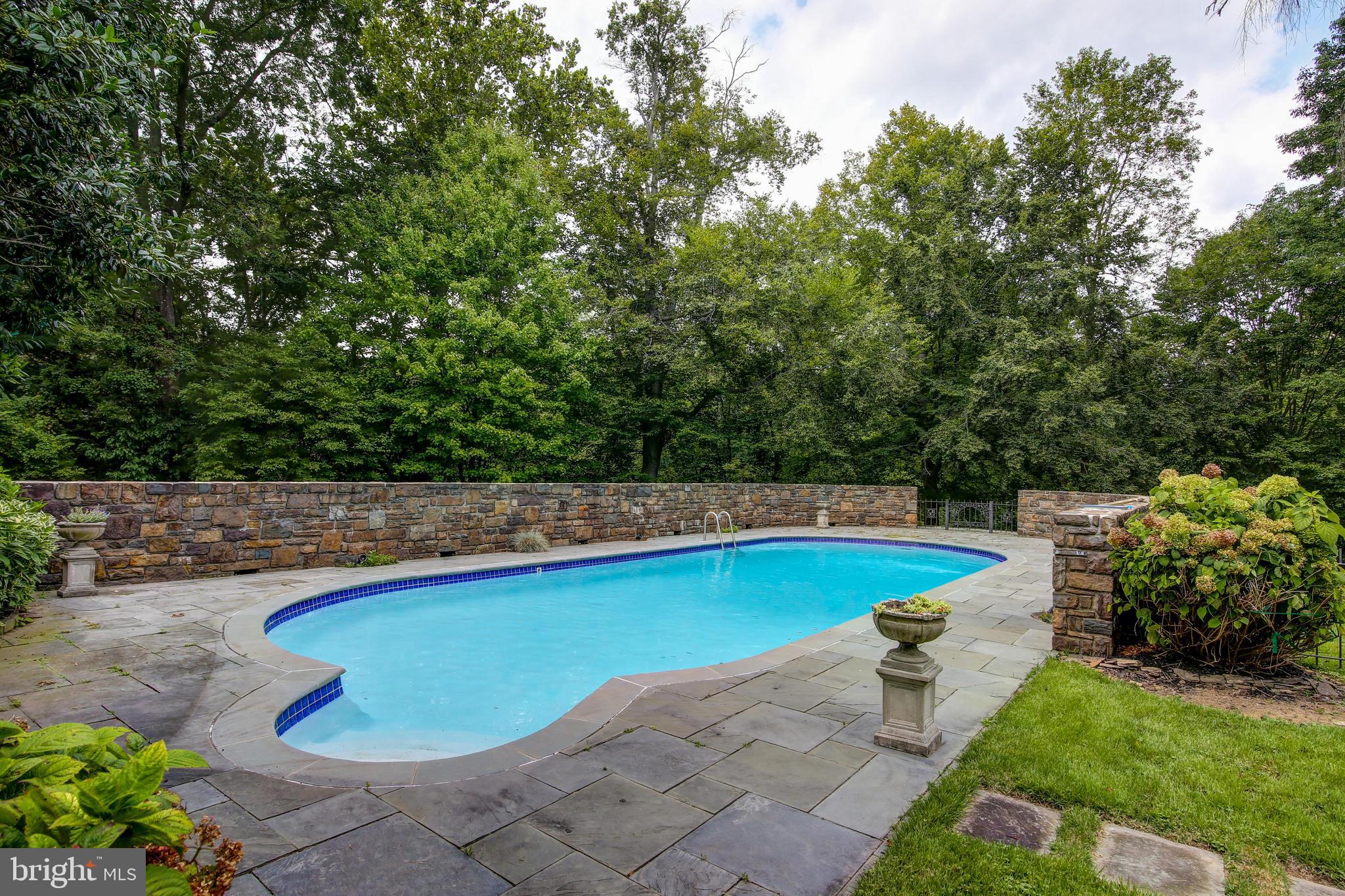 9501 Marstan Road Philadelphia, PA 19118 - Photo 36 of 46