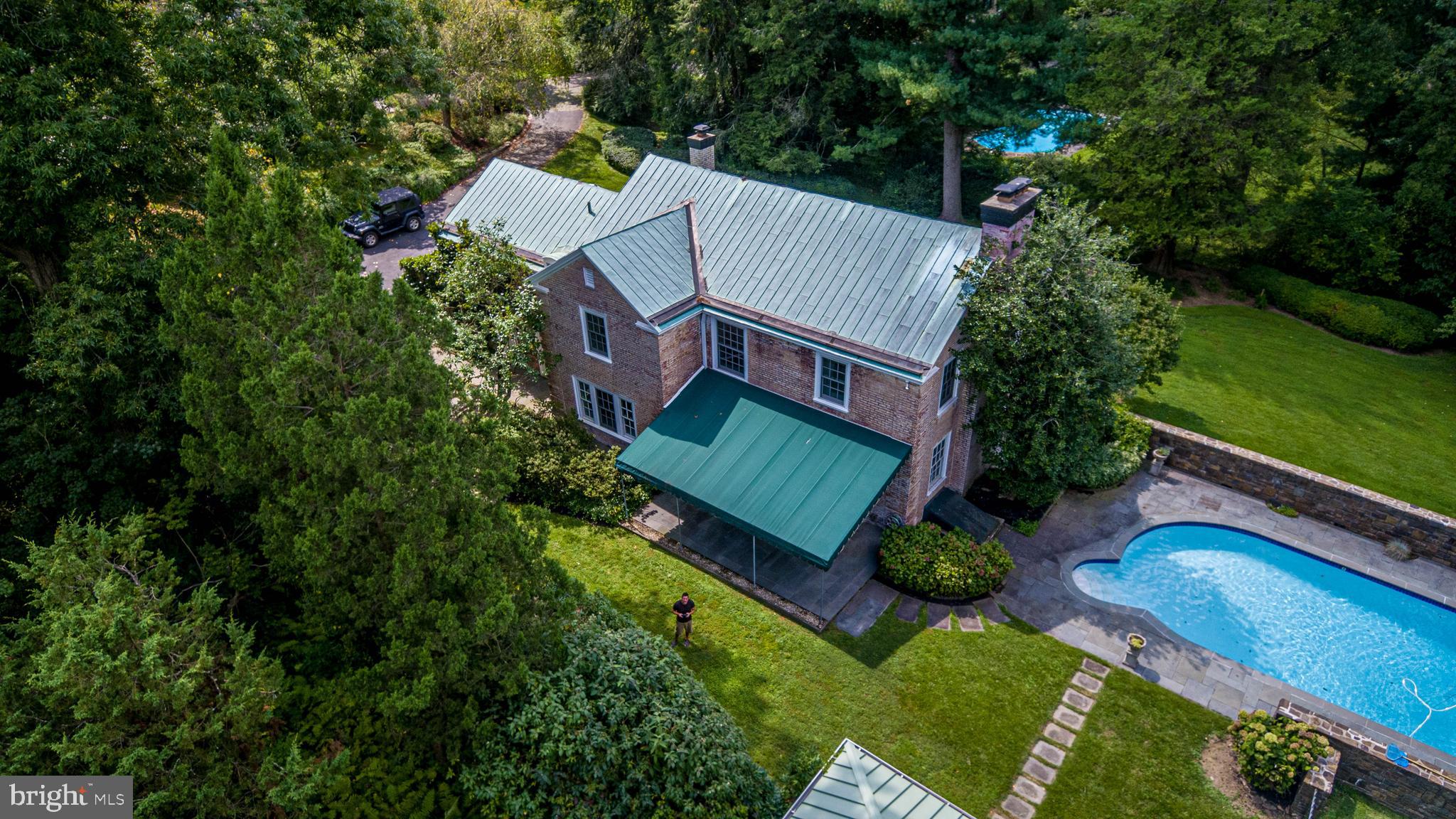 9501 Marstan Road Philadelphia, PA 19118 - Photo 5 of 46