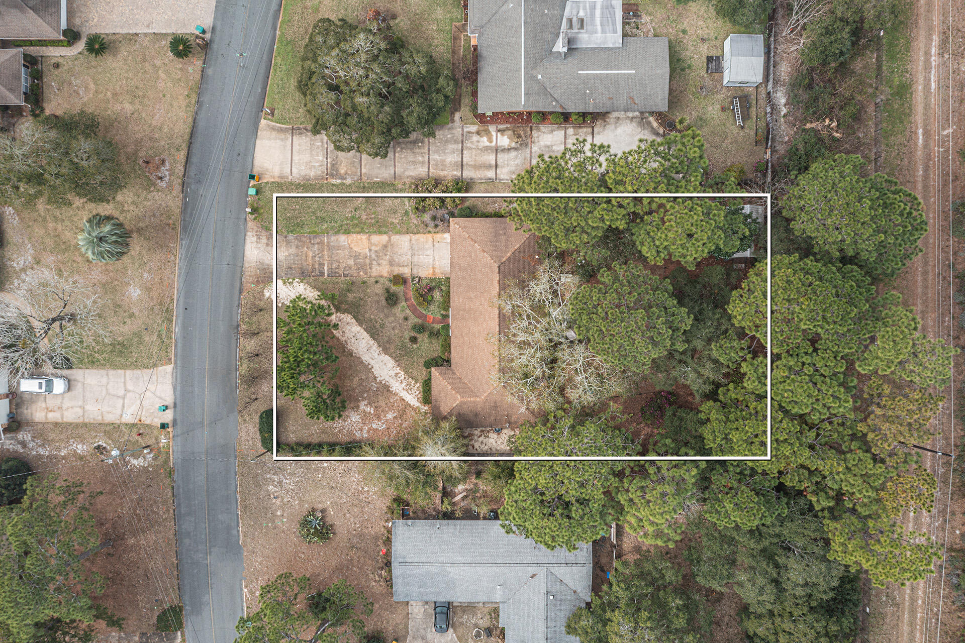 81 Country Club Road Shalimar, FL 32579 - Photo 7 of 31 an aerial view of a residential houses
