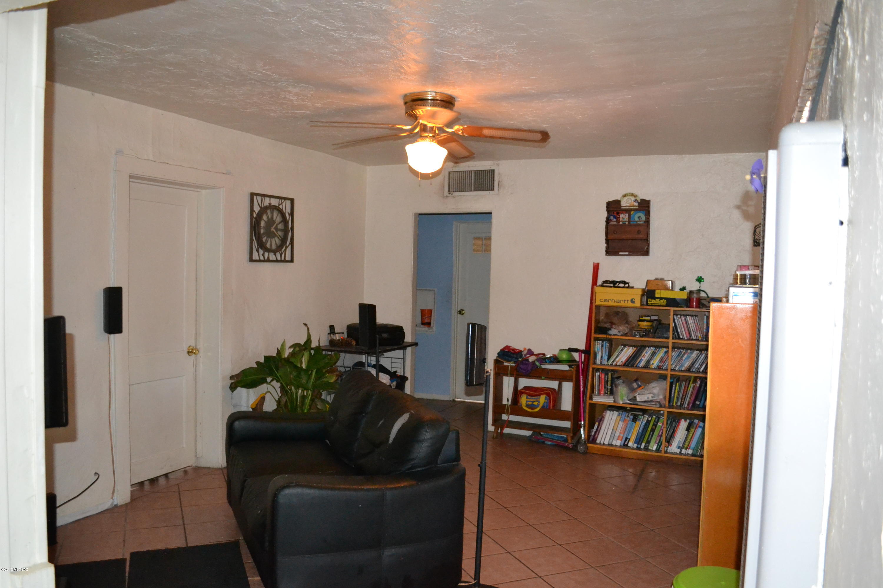 613 East Mohave Road Tucson, AZ 85705 - Photo 11 of 48