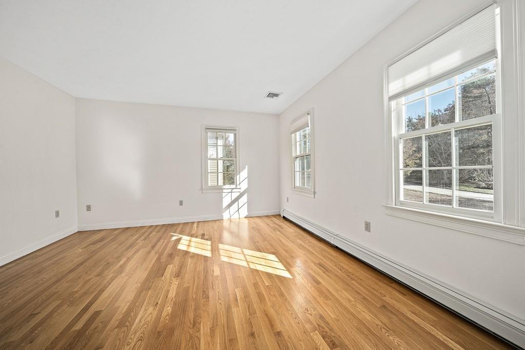 207 Hillcrest Road Marshfield, MA 02050 - Photo 19 of 37 Gallery Image 19