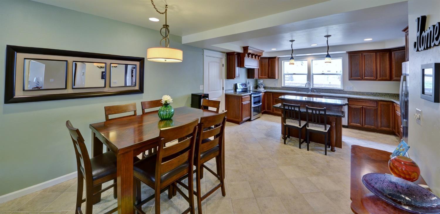 12787 Perry Road White City, OR 97503 - Photo 12 of 35 Additional Photo