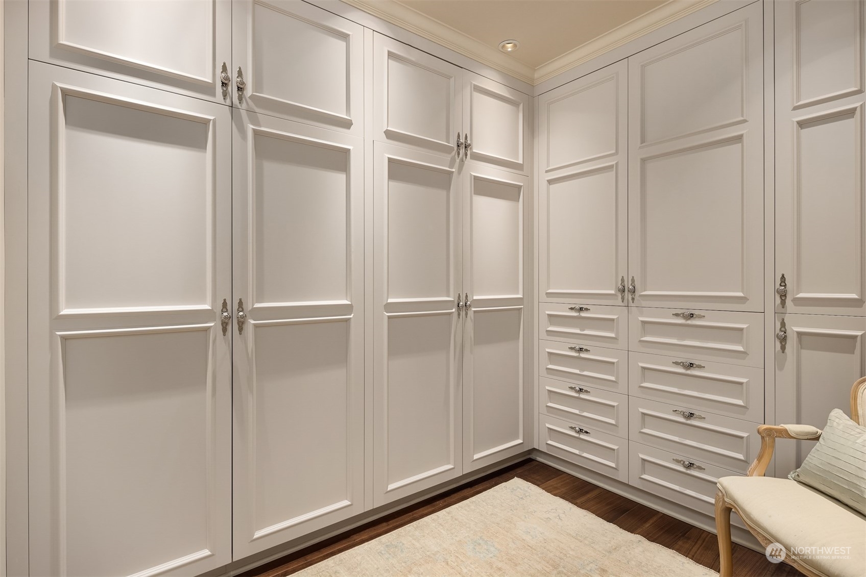 8802 Spargur Loop Road Northeast Bainbridge Island, WA 98110 - Photo 24 of 40 Gallery Image 24