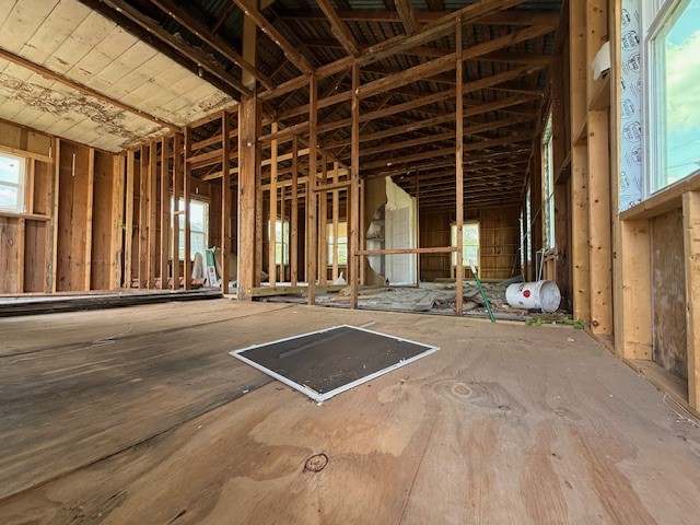 1708 Hackberry Three Rivers, TX 78071 - Photo 4 of 6 a view of a room with gym equipment