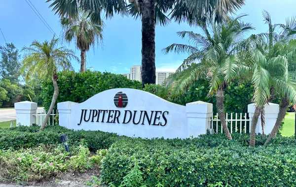 $5,800 | 401 Clubhouse Circle, Unit 401A, Jupiter, FL 33477