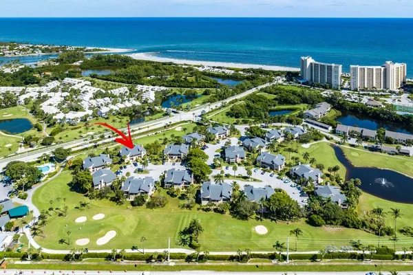 $5,800 | 401 Clubhouse Circle, Unit 401A, Jupiter, FL 33477