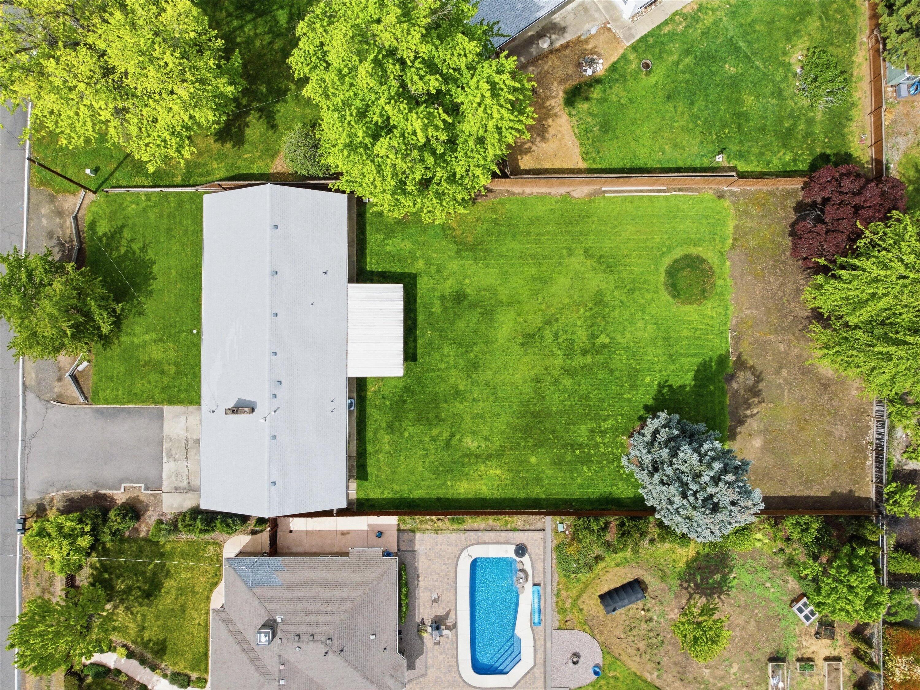 689 South Modoc Avenue Medford, OR 97504 - Photo 47 of 47 47-689 S Modoc Ave-47