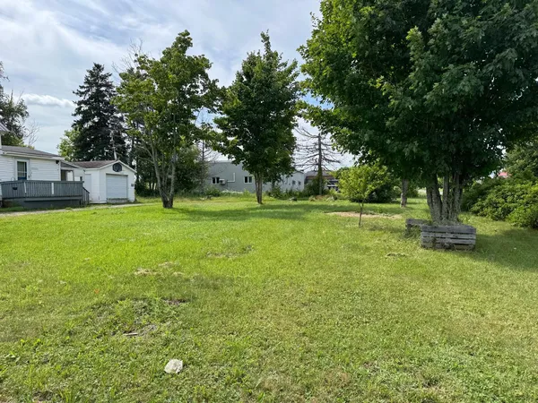 $95,000 | 1345 Main Street, Washburn, ME 04786