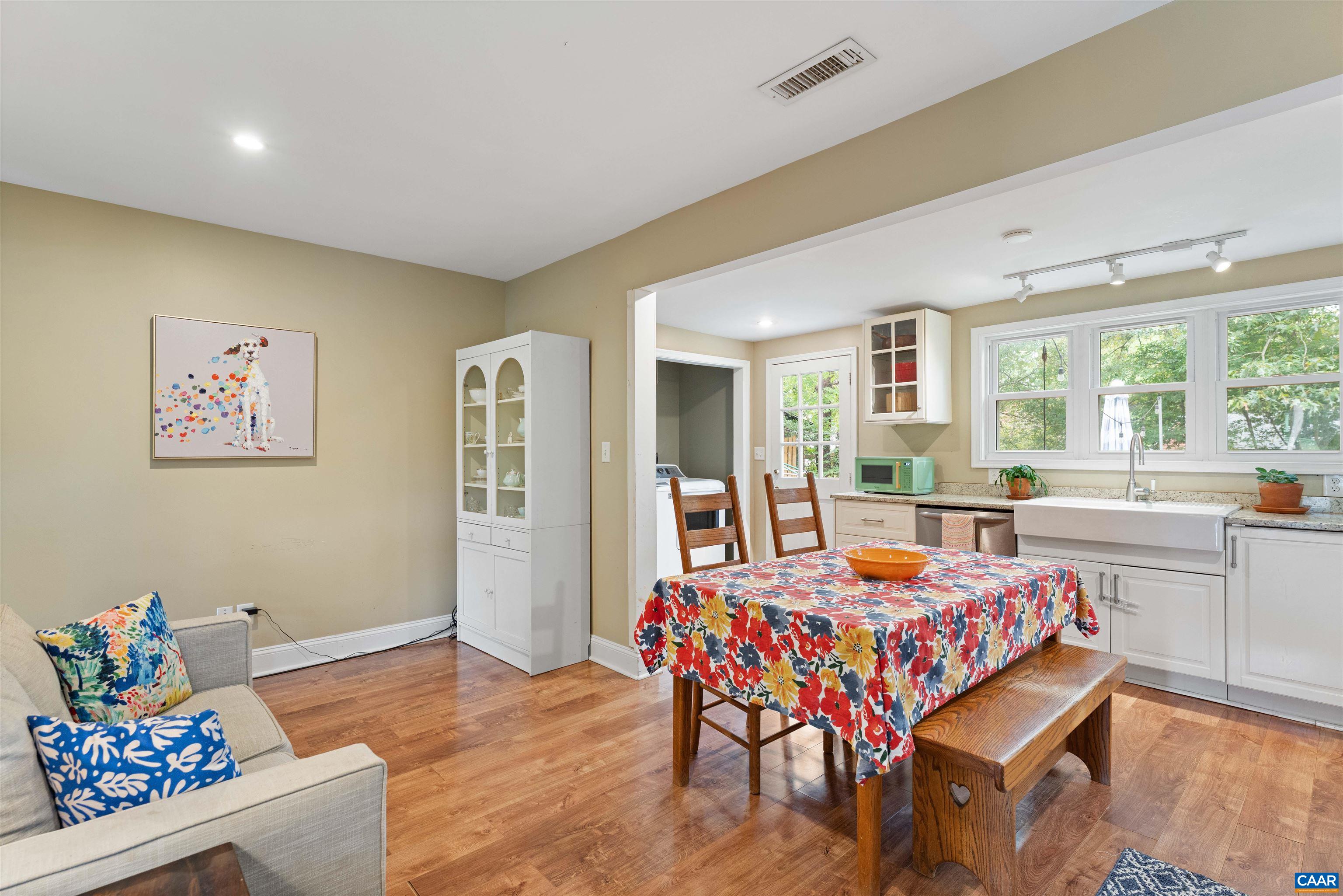 106 Harris Road Charlottesville, VA 22903 - Photo 8 of 15 Gallery Image 8