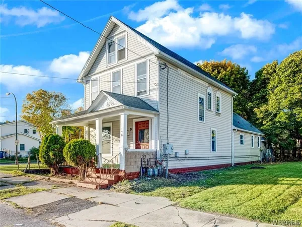 $179,900 | 170 Howard Street, Buffalo, NY 14206