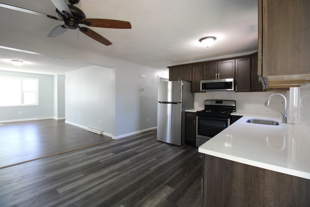 14 Lorimer Street Springfield, MA 01151 - Photo 11 of 22 Gallery Image 11