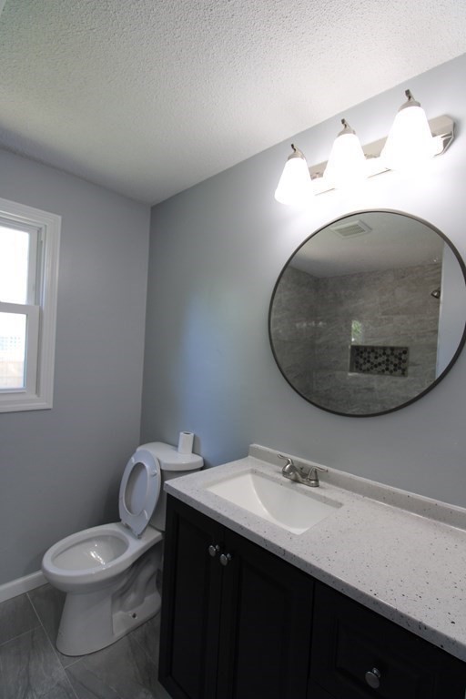 14 Lorimer Street Springfield, MA 01151 - Photo 12 of 22 Gallery Image 12