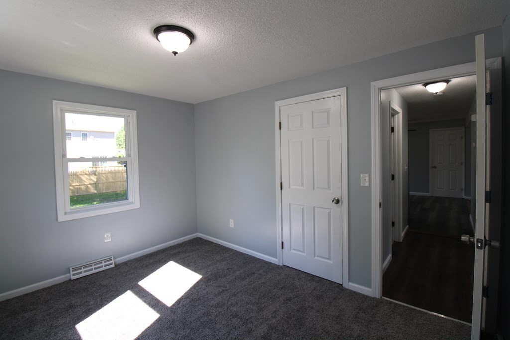 14 Lorimer Street Springfield, MA 01151 - Photo 18 of 22 Gallery Image 18
