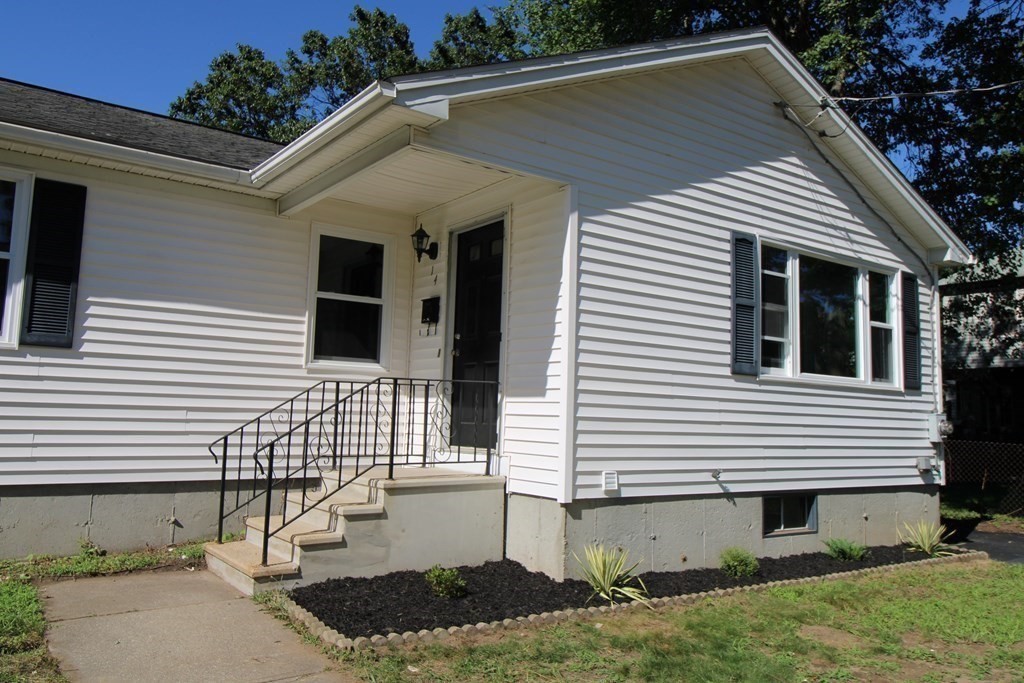 14 Lorimer Street Springfield, MA 01151 - Photo 2 of 22 Gallery Image 2