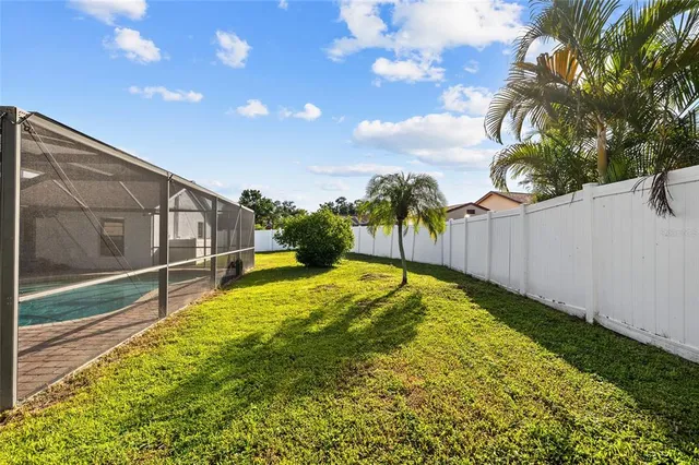 $3,400 | 6713 Leeward Isle Way, Tampa, FL 33615