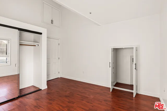 $9,900 | 2667 Menlo Avenue, Unit 26732, Los Angeles, CA 90007