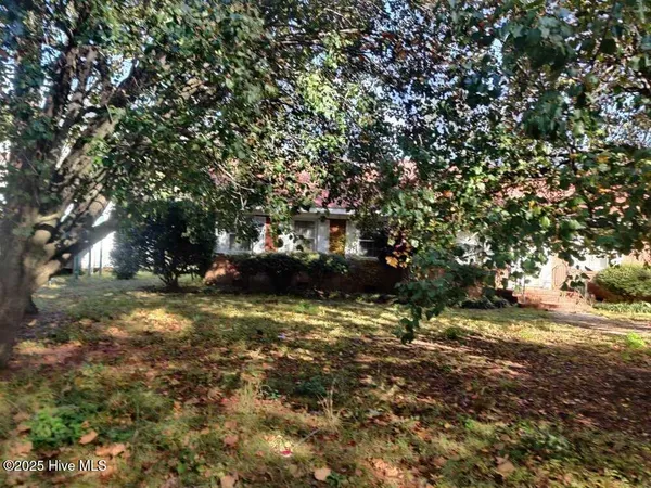 $299,500 | 33 Gapway Road, Fair Bluff, NC 28439