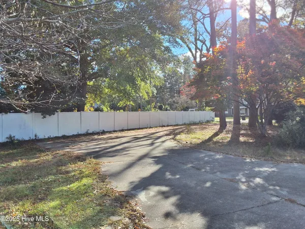 $299,500 | 33 Gapway Road, Fair Bluff, NC 28439