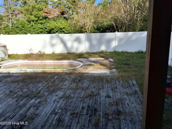 $299,500 | 33 Gapway Road, Fair Bluff, NC 28439