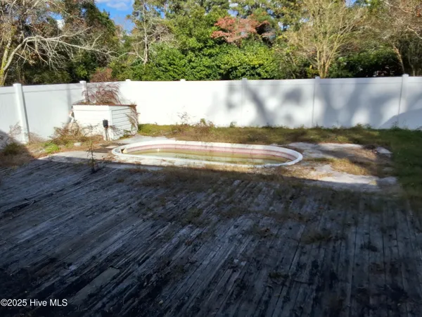 $299,500 | 33 Gapway Road, Fair Bluff, NC 28439