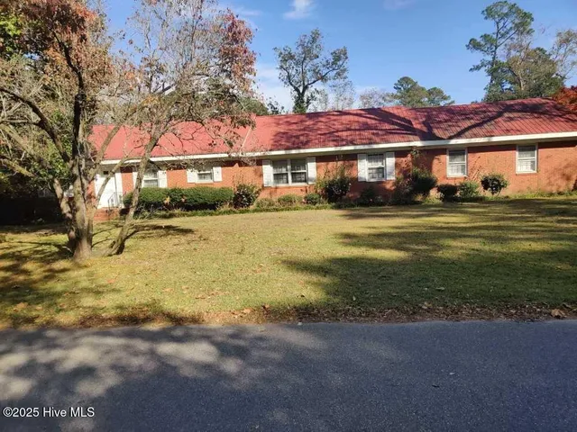 $315,000 | 33 Gapway Road, Fair Bluff, NC 28439