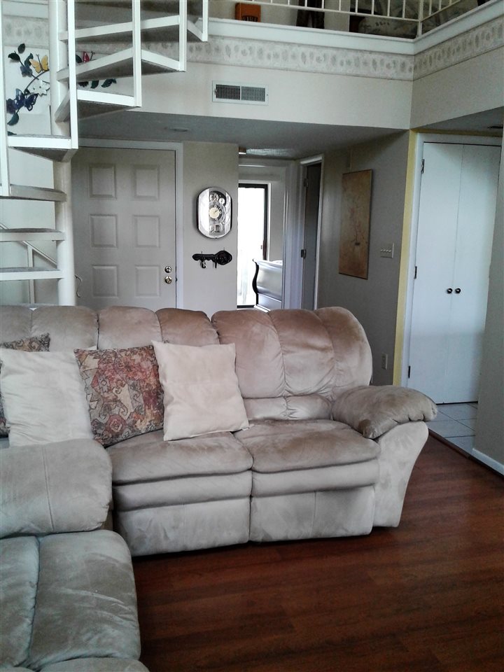9008 South Pointe Ridge Lane, Unit 5 5 Bloomington, IN 47401 - Photo 6 of 18