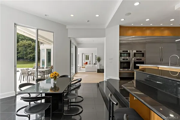 $4,195,000 | 18 Bramblebush Road, Croton-on-Hudson, NY 10520